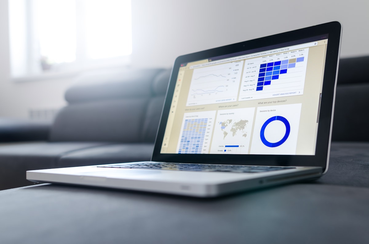 Azərbaycanda Data Analitikası: Biznes Qərarlarını Rəqəmlərlə Dəstəkləyin